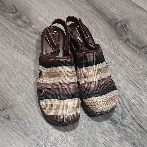 B.O.C. born Lyza Brown Striped Slingback Clogs - Picture 8 of 8